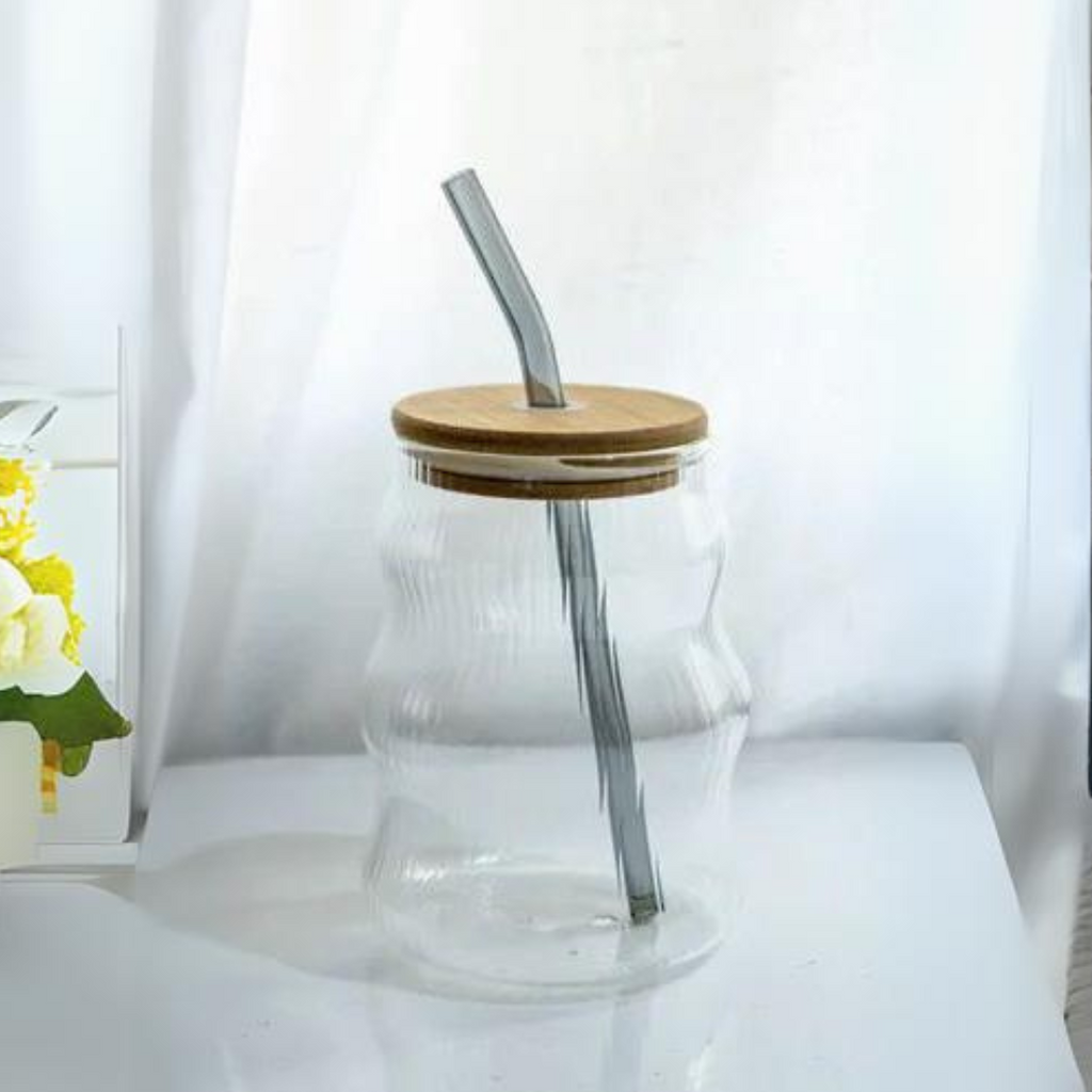 Curved Transparent Drinking Glass Tumbler with Bamboo Lid And Glass Straw